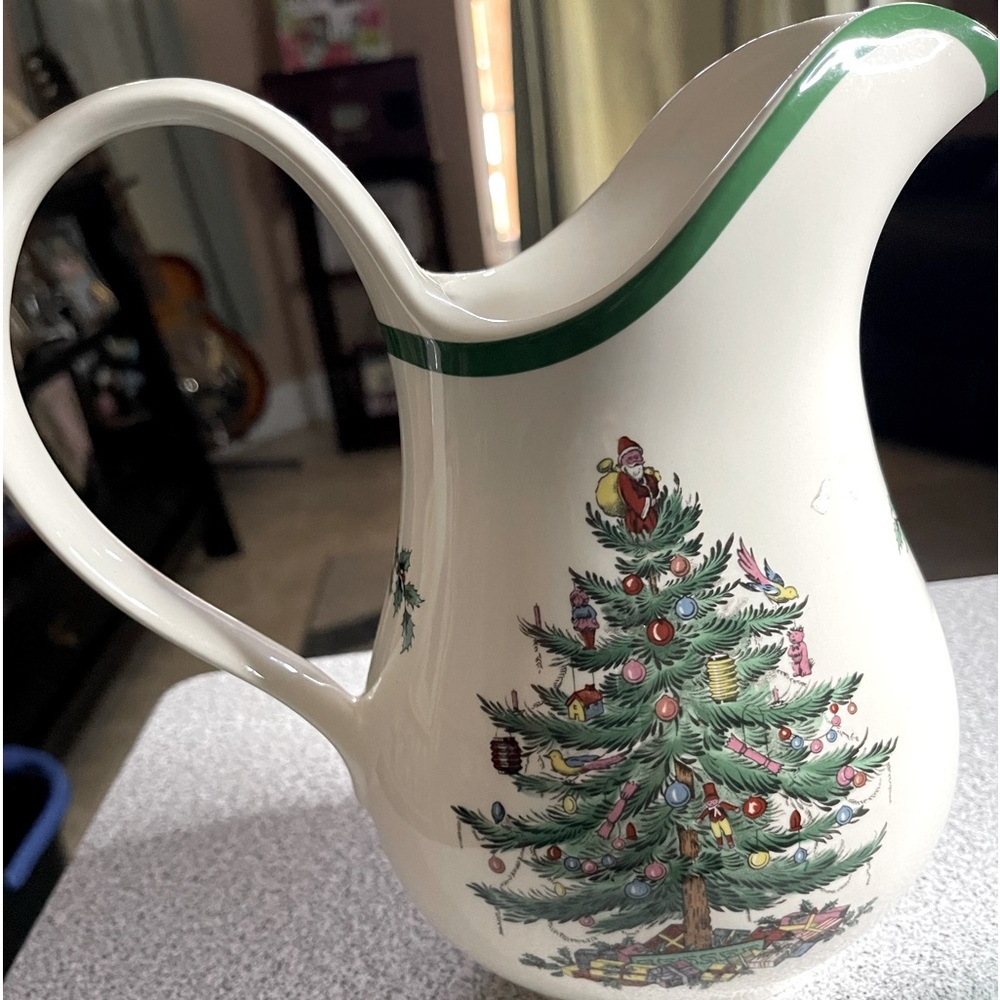 Spode vintage 48 oz pitcher